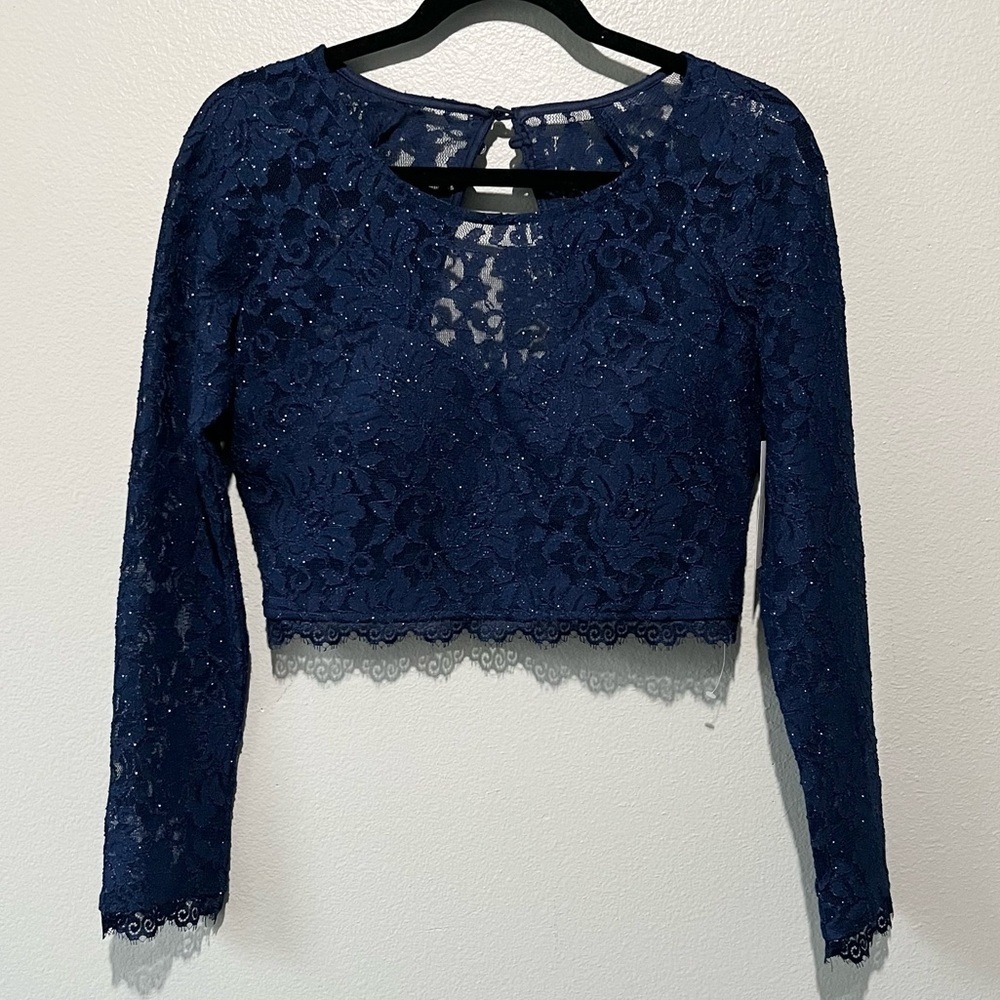SEQUIN HEARTS- NWT Navy Blue Sparkly Long Sleeve Cropped Top Size 11
